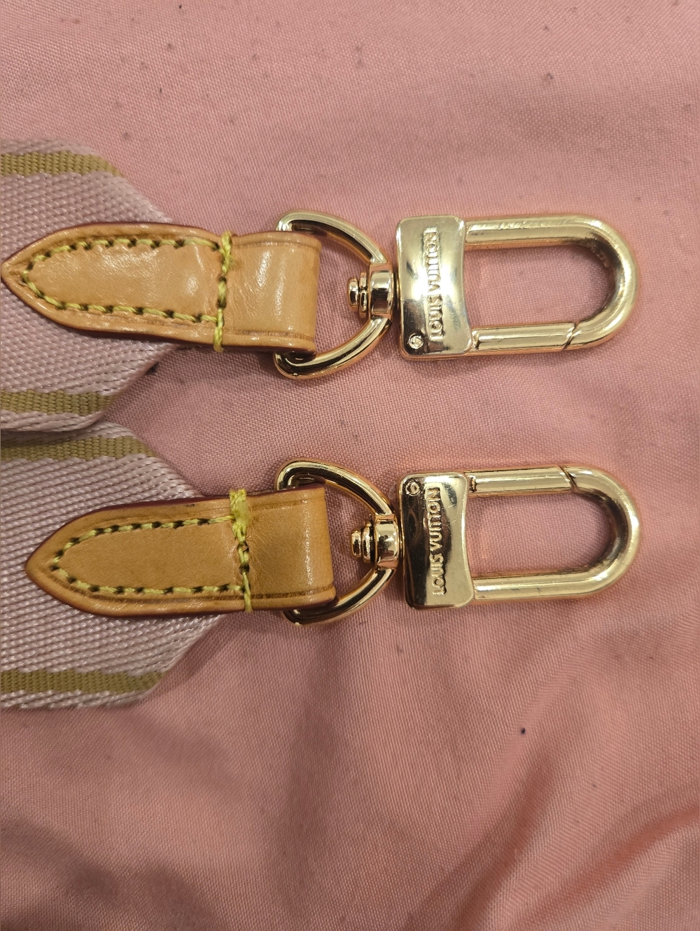 Louis Vuitton Shoulder Strap Adjustable Crossbody Shoulder Pink And Gold - Picture 9 of 10